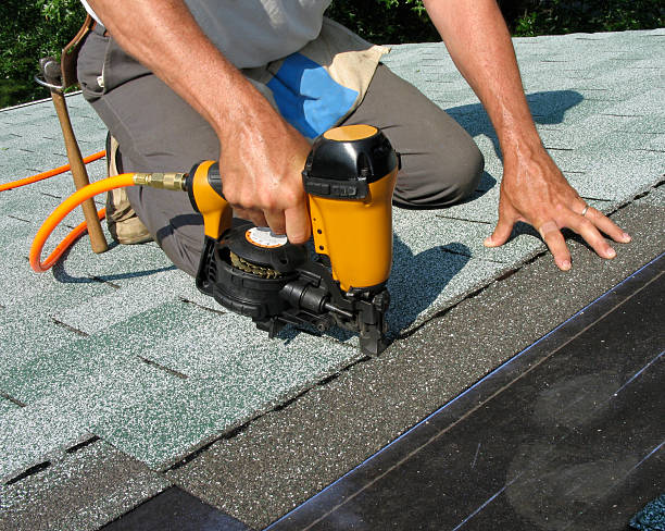 Best Roof Maintenance Services  in Bellflower, CA